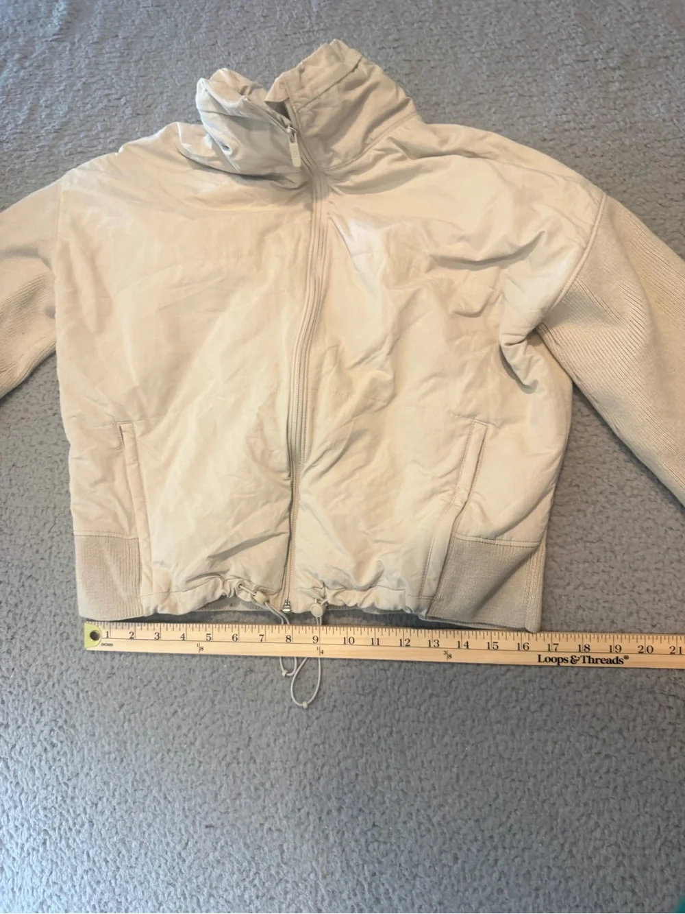 Lululemon Ribbed Softstreme Cropped Jacket size 4
